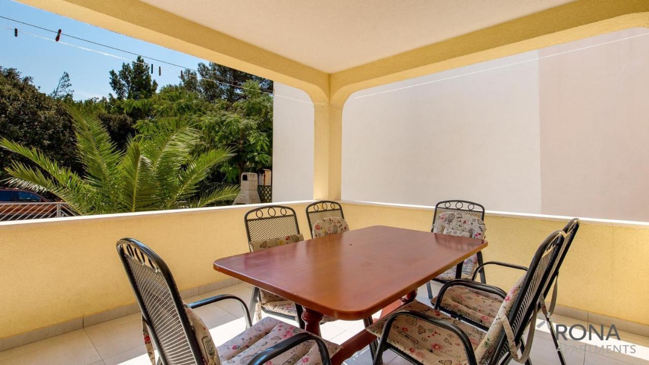 Šimuni Rona Apartments Goran מראה חיצוני תמונה